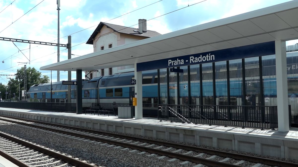 Rychlíky mezi Smíchovem a Radotínem pojedou až 140 km/h, modernizace trati je hotová